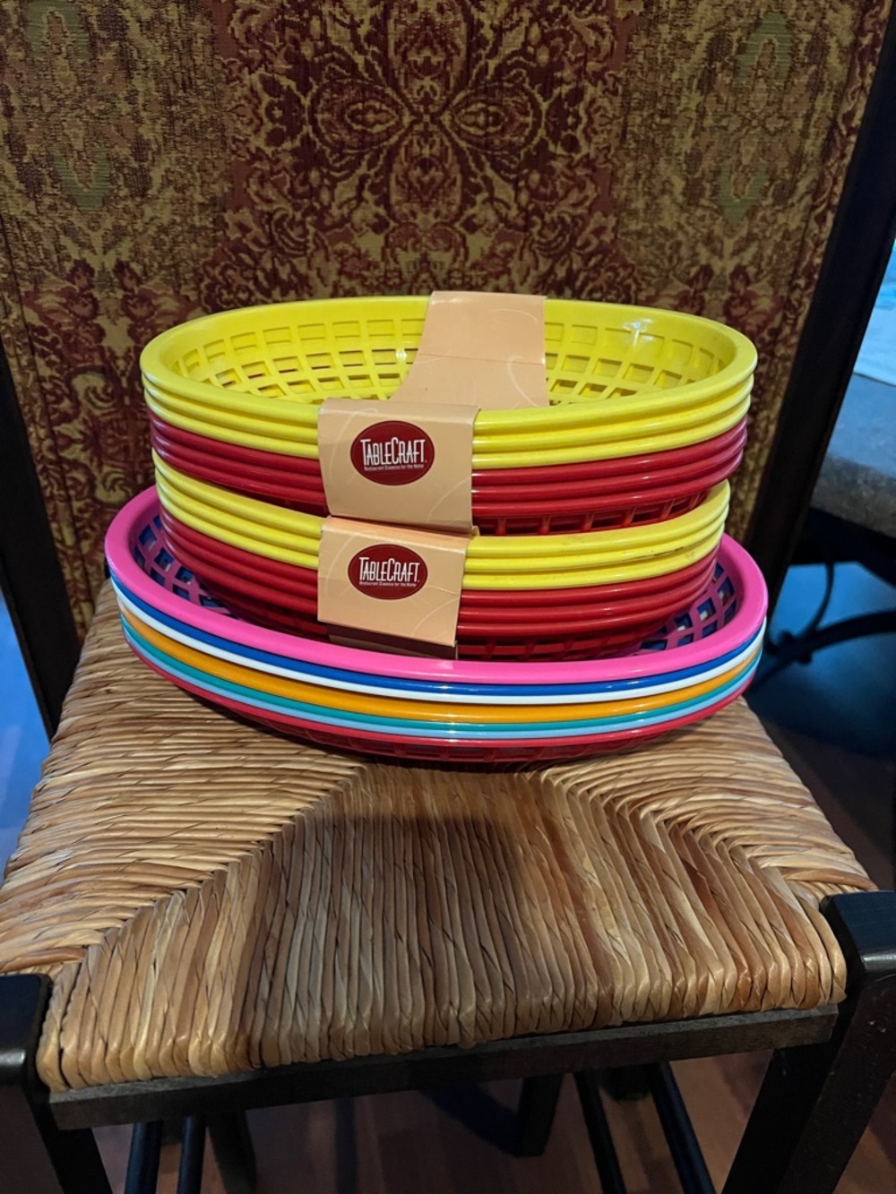 Multi-Color Plastic Restaurant Style Food Serving Baskets/ Tablecraft Picnic